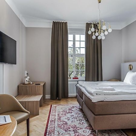 Linköping Livgrenadjaermaessen Hotell-Fest-Konferens מראה חיצוני תמונה