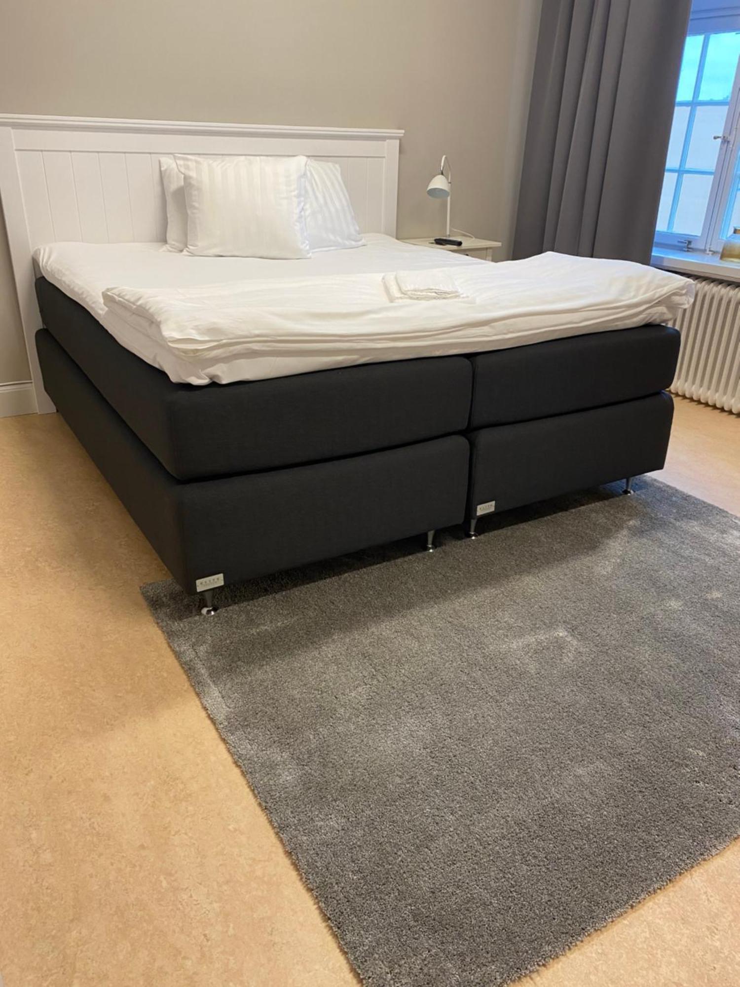 Linköping Livgrenadjaermaessen Hotell-Fest-Konferens מראה חיצוני תמונה