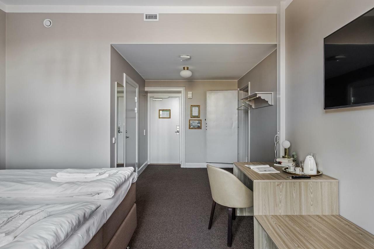 Linköping Livgrenadjaermaessen Hotell-Fest-Konferens מראה חיצוני תמונה