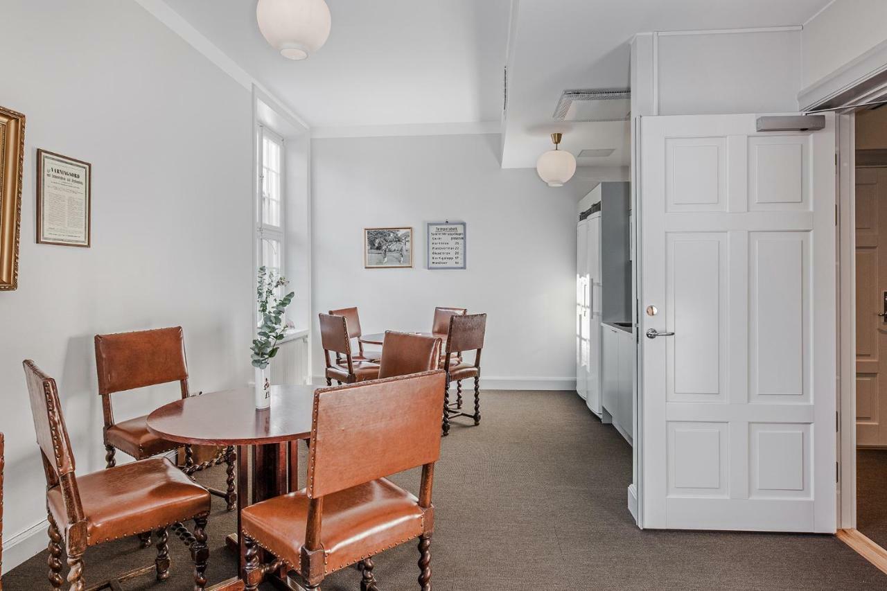 Linköping Livgrenadjaermaessen Hotell-Fest-Konferens מראה חיצוני תמונה